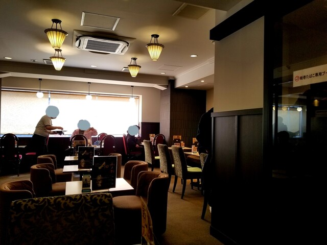 Kissa Shitsu Renoir Ikebukuro Higashiguchi Ten photo 4