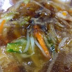 進来軒 - モヤシソバの具アップ