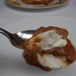 ◆ チョコレートムースココナッツとエスプレッソエスプーマ、ナッツクロカン