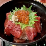 レストラン櫻 - まぐろとイクラの漬け丼