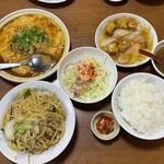 Chuukashokudou Chaochao - 私の　
                        ・中華オムレツ
                        ・酢豚&焼きそば定食(飯大)
