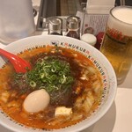 カムクラ ダイニング - 生ビールジョッキ630円
麻婆麺1,090円
トッピング煮卵