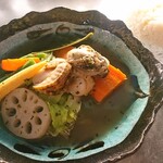 SOUP CURRY&Asian Dining SHANTi - 漁師大久保の帆立と広島牡蠣のサイゴン(1573円)