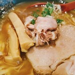 焼きあご塩らー麺 たかはし - 