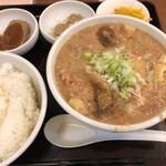 吉田とん汁店 - 