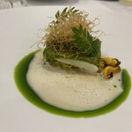 レストラン ラ・フロレゾン・ドゥ・タケウチ - これも後からソースを注ぐ