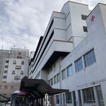 武蔵野赤十字病院 - ファサード(w