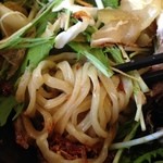 301餃子 - 30品目油そば 690円