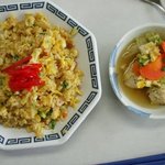 湖東食堂 - 料理写真:焼飯と鶏団子の煮物