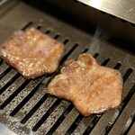 Beef Kitchen Nakamegurohonten