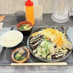 三代目牛政 - 元祖名古屋みそかつ定食