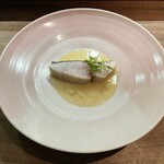 セルサルサーレ - サワラ 洋梨のブールブラン・ソース