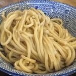 下品なぐらいダシのうまいラーメン屋 - 