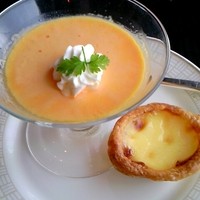 中国料理 カリュウ(ヨコハマ グランド インターコンチネンタル ホテル) - デザート　マンゴープリン・自家製エッグタルト