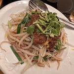 台湾担仔麺 - 