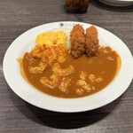 Koko Ichiban Ya - THE海老カレー 1050円、ハーフスクランブルエッグ 84円、2個カキフライ 210円 (合計1344円)
                      2023年11月18日