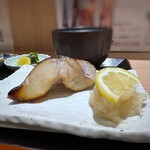 Hakata Ama No Kitte Hakata Ten - ＊銀ダラは大きめカットでお味噌の味わいもよく、身がふっくらで美味しい。やっぱりこちらの「銀ダラ味噌」は好きだワ。