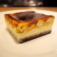 カンテサンス - ガトーオーコンテ（半個分）