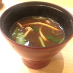 鮨 島本 - 赤だし