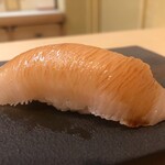 鮨 島本 - ブリ　おかわり