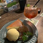 アナログ カフェ ラウンジ トーキョー - 