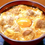 蓬鬆的雞蛋亲子丼