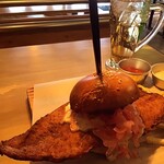 Bronx Burgs - フィッシュバーガー