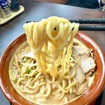 らーめん家 コトブキ - 麺