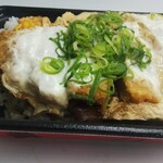 豚屋とん一 - カツ重弁当(500円)