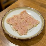 炭火焼肉ホルモンさわいし - 塩シマチョウ