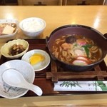 ちとせ屋 - 鍋焼きうどん定食ヾ(´・∀・)ﾉ