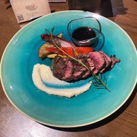 デ サリータ 渋谷 - 牛サガリのタリアータ¥2,079