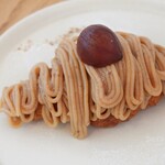 NOA COFFEE - 【2023.11】モンブランクロワッサン(税込590円)