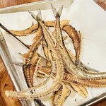 バルハチゴー - カウンターの上のお皿