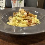 バルハチゴー - 