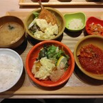 chawan - 3種の選べる惣菜和膳
