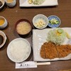 とんかつ　あじでん