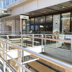 44APARTMENT  - 小田急線、相模線だとデッキでつながってます