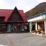 武石観光センター - 「そば処 巣栗(すぐり)」外観（上田市武石観光センター内）