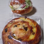 MEIJIDO - 海老カツパン、パンオレザン