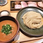 Tomita - つけ麺（小）特選トッピングチャーシュー（味玉）