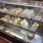 ティーガーデン - ケーキショーケース