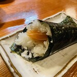 すし酒場 まつばら - とろサーモン手巻き