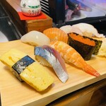 すし酒場 まつばら - 寿司盛 並　写真撮る前に一貫食べちゃいました