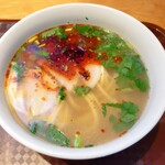花臨蘭州牛肉麺 - 紅焼酸菜牛肉麺