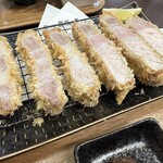 黒豚の館 - ■黒豚特上ロースかつ定食¥3,300