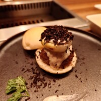 焼肉うしごろ 新宿三丁目店 - 