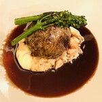 Maille - 北海道鹿挽肉網脂包み焼き赤ワインソース