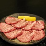 焼肉 三日月 - 