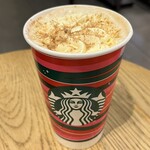 Starbucks Coffee - 上からホイップ見えるようにパシャリ